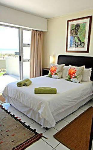 Blouberg Beachfront Accommodation Bloubergstrand Exterior photo